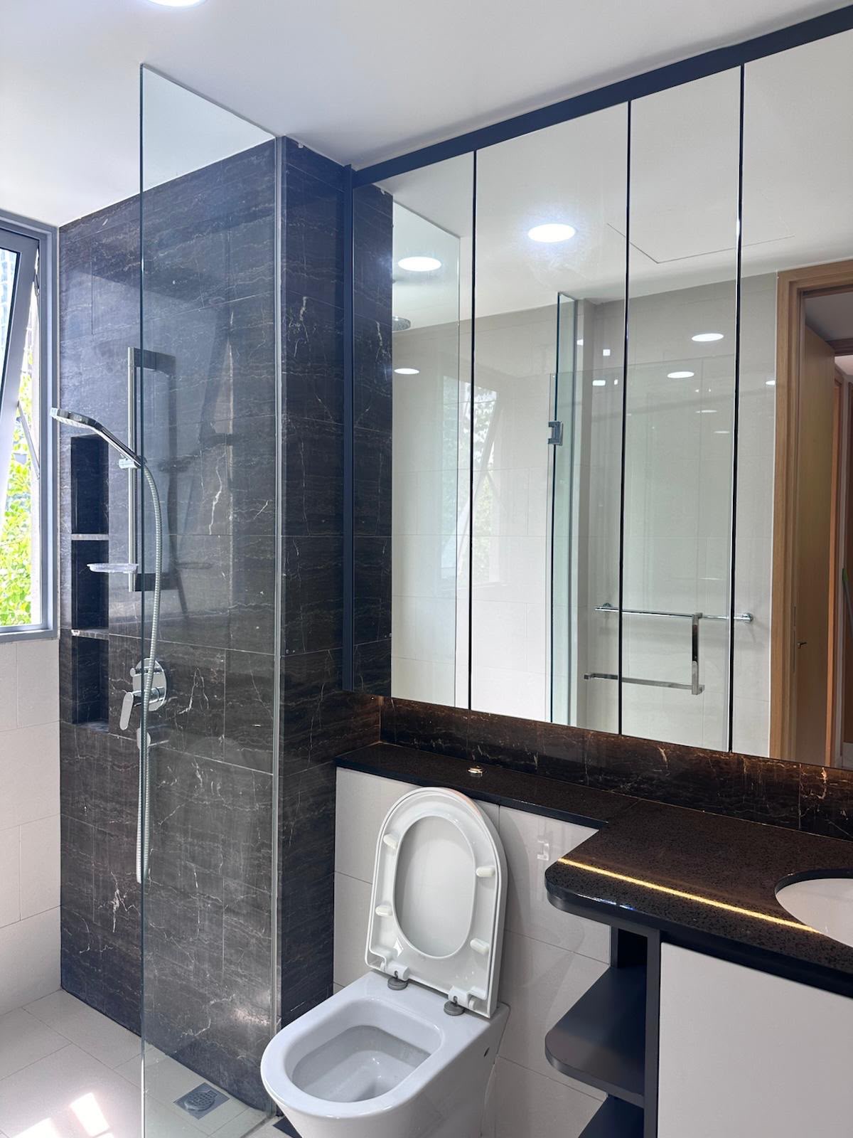 Condo bathroom — real Kin & Klean job